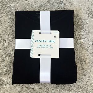 Vanity Fair soft pajama set